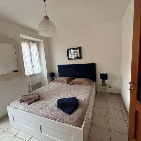Joli Appart 29M2 En Vieille Ville Menton 2 Mins De La Mer 외부 사진